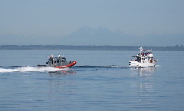 Auxiliary and Coast Guard vessels on patrol